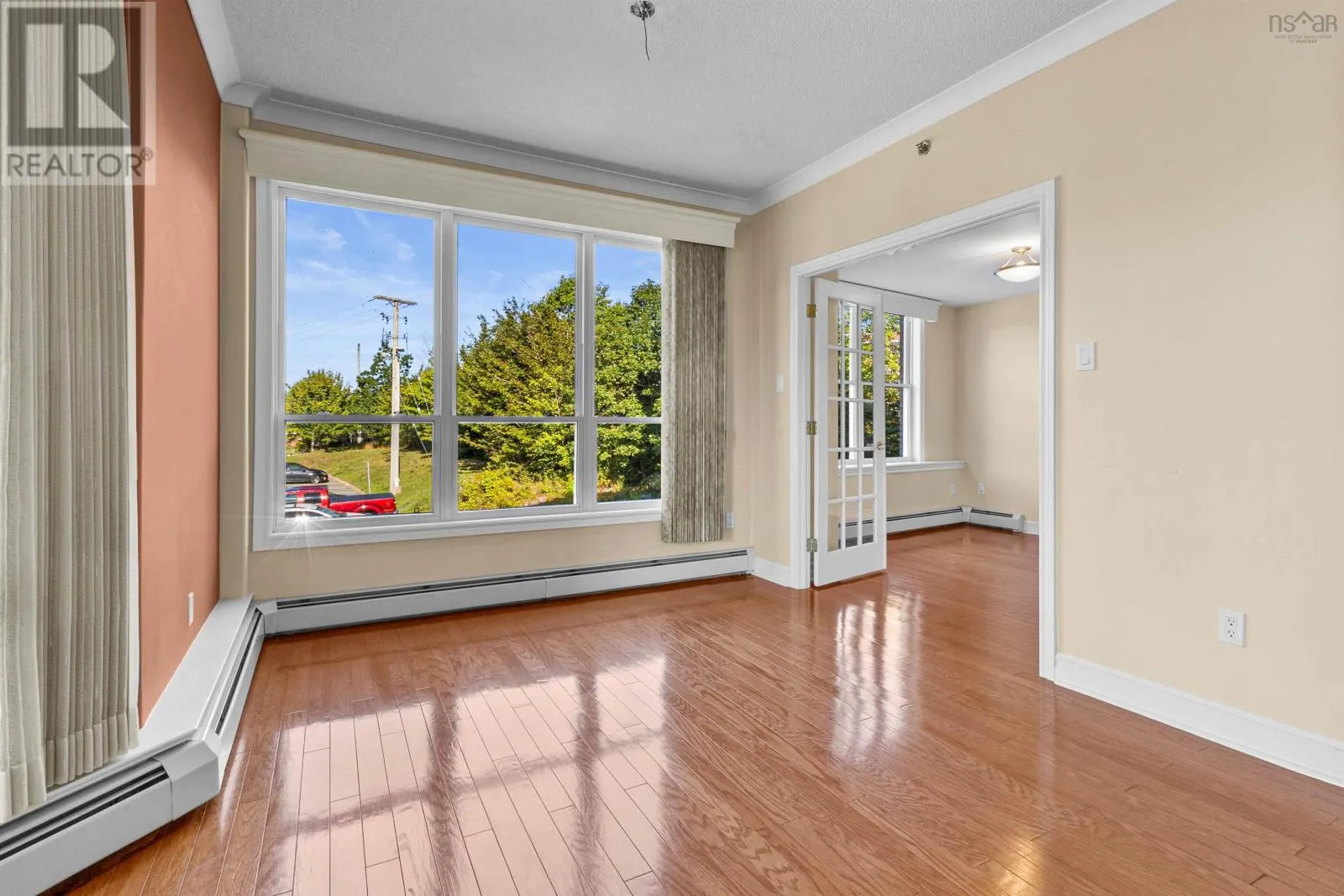 210 621 Portland Hills Drive