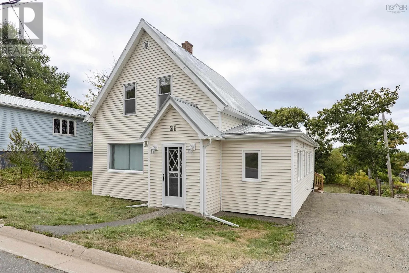 21 Mechanic Street