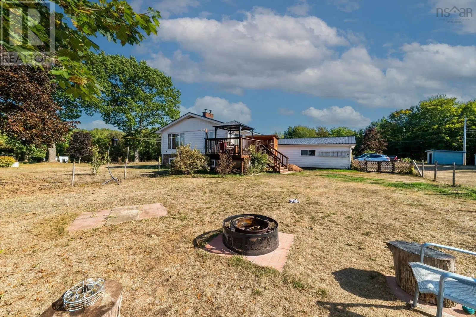 387 Lawrence Road