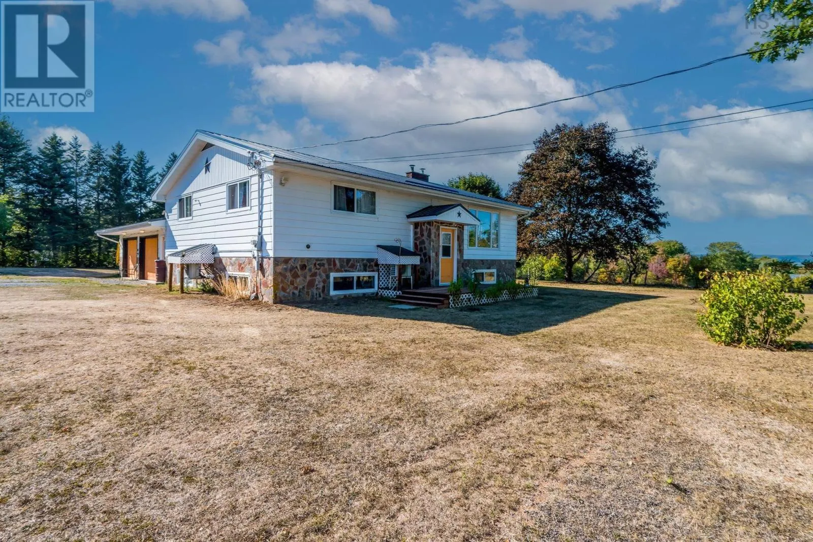 387 Lawrence Road