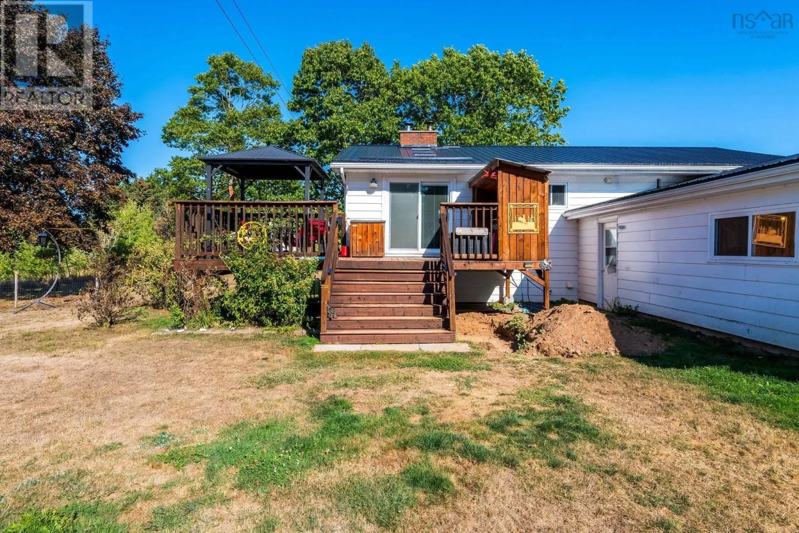 387 Lawrence Road