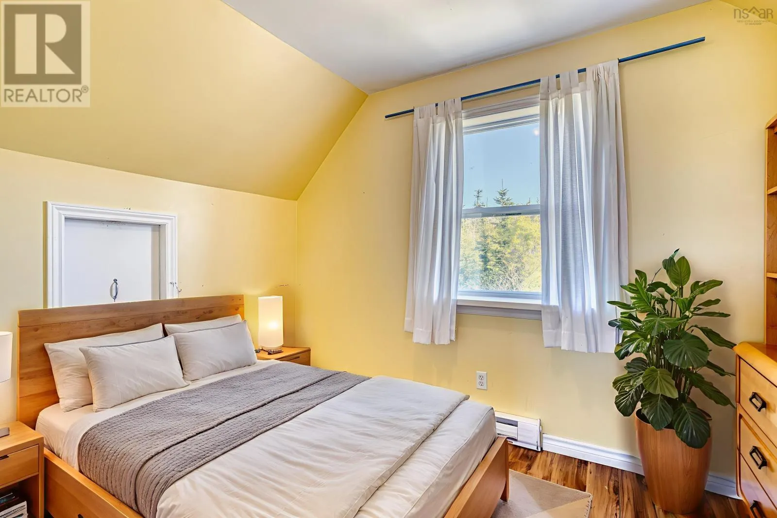 860 East Jeddore Road