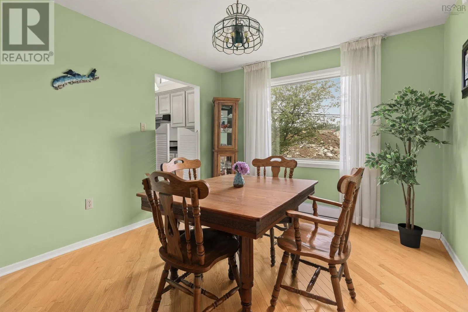 79 Bayview Road