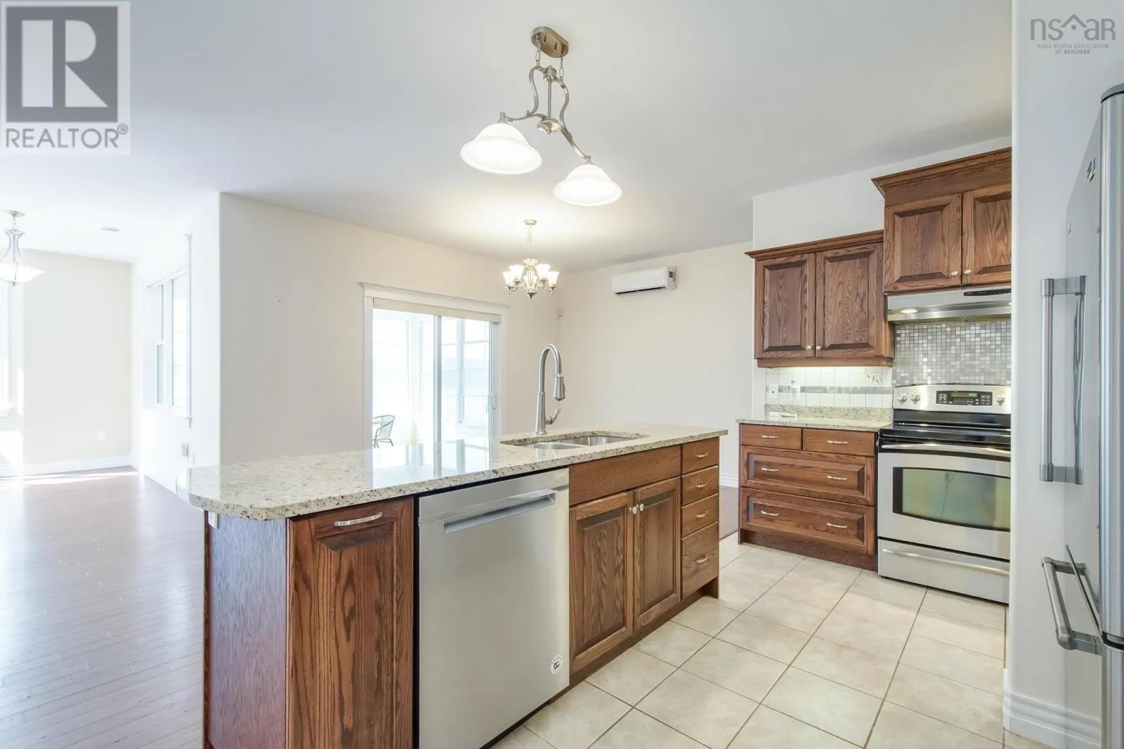 13434 Peggys Cove Road