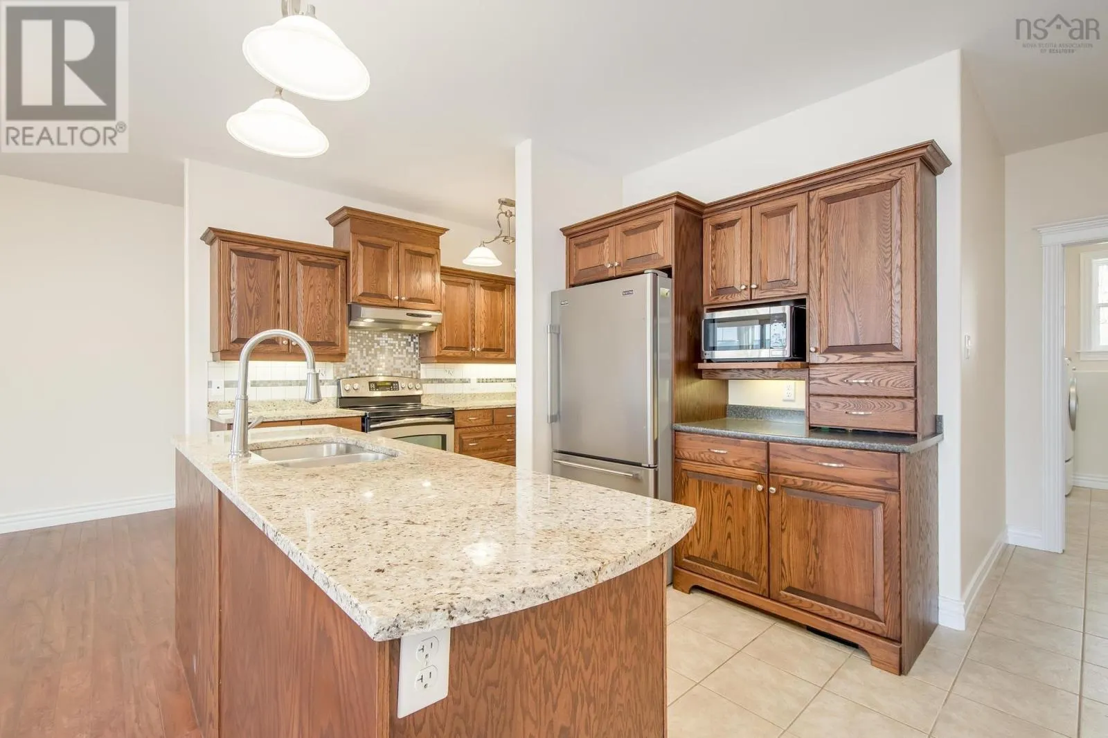 13434 Peggys Cove Road