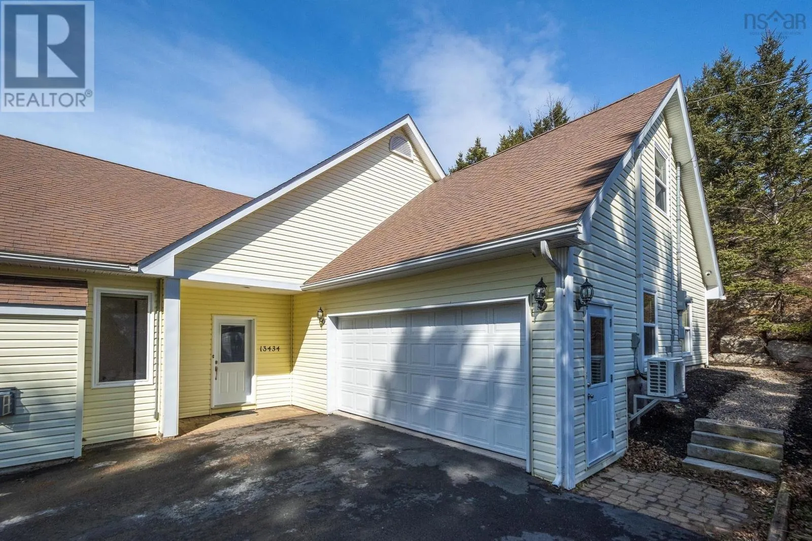 13434 Peggys Cove Road