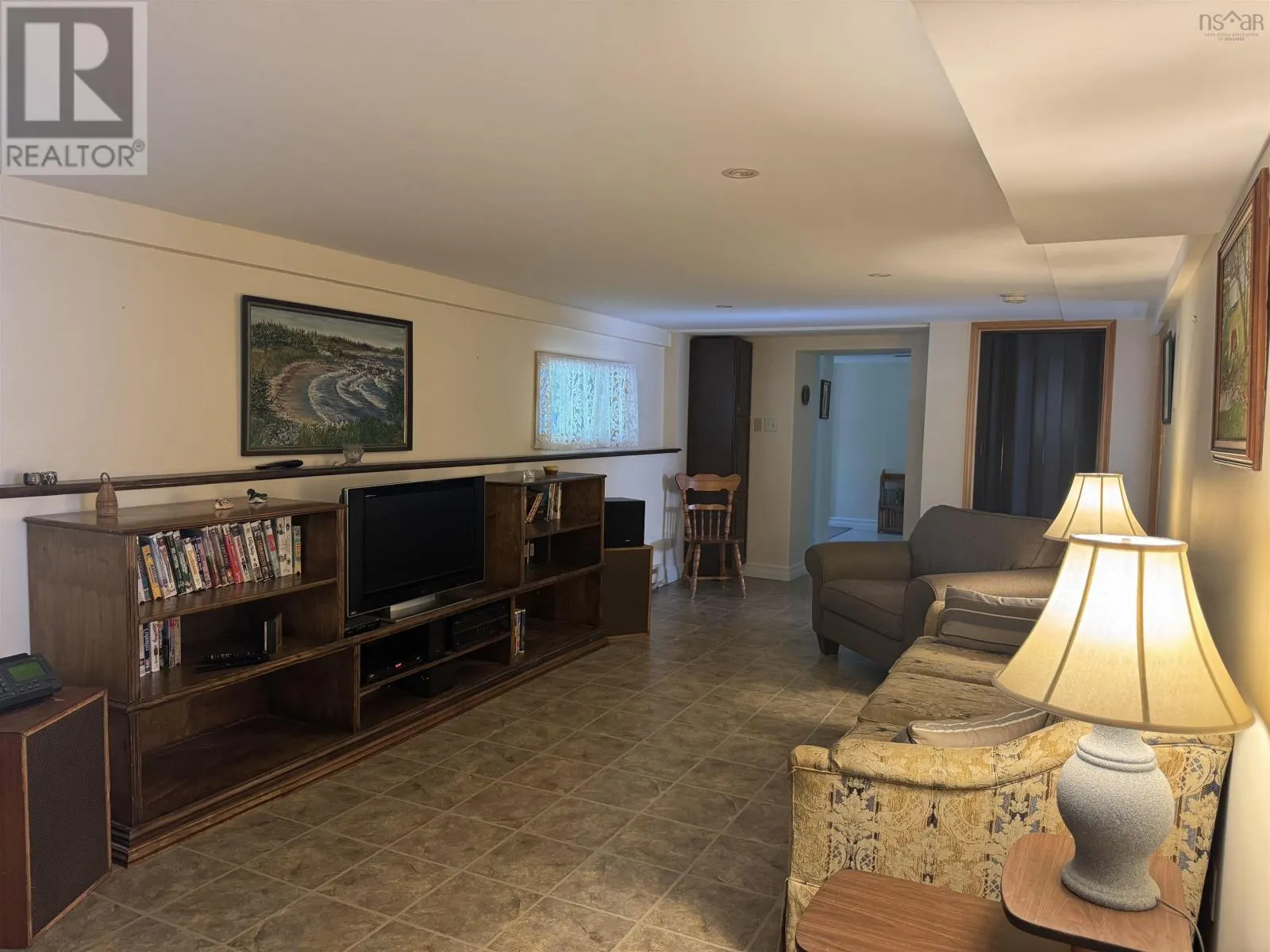 590 Gilberts Lane