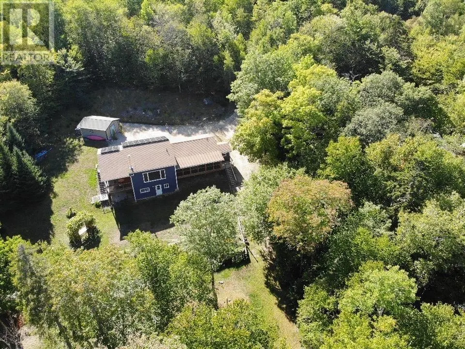 590 Gilberts Lane