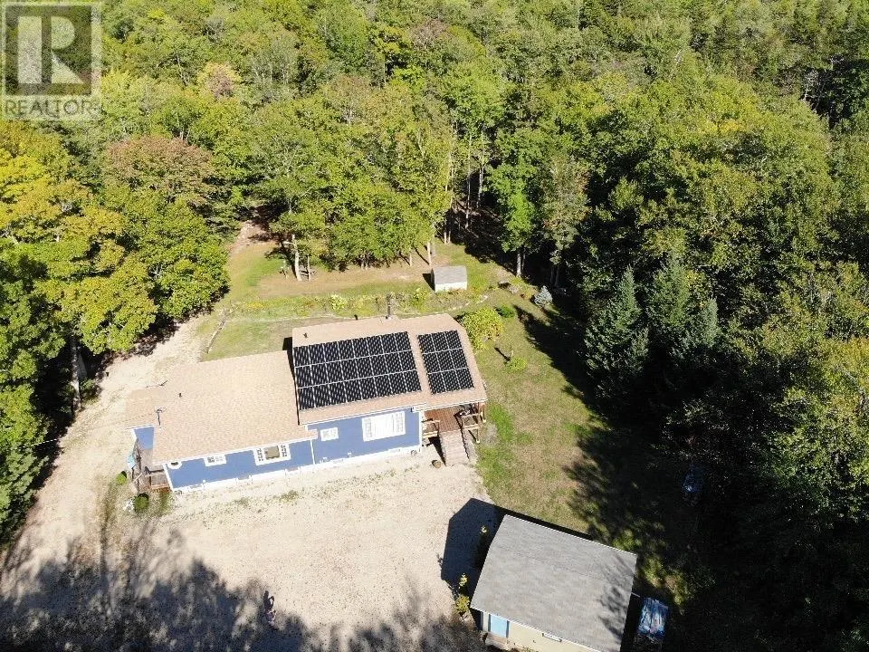590 Gilberts Lane