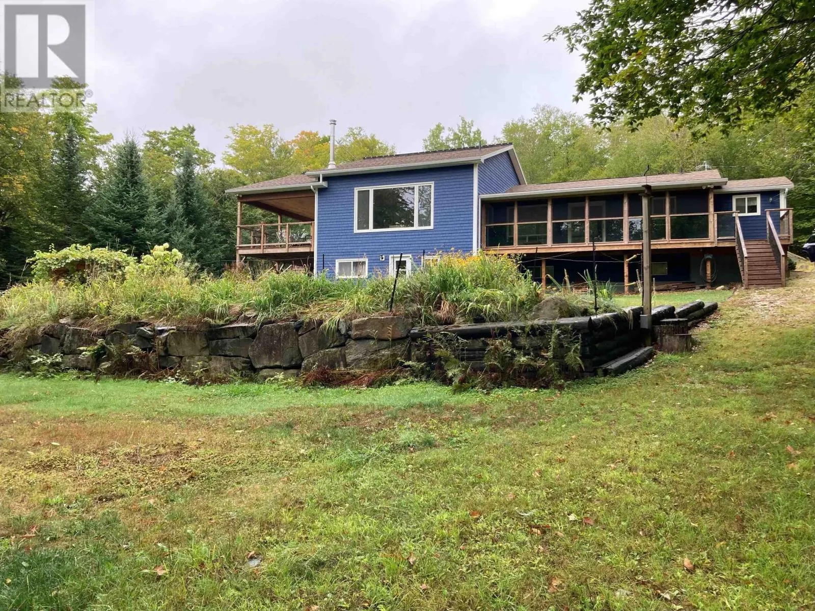 590 Gilberts Lane