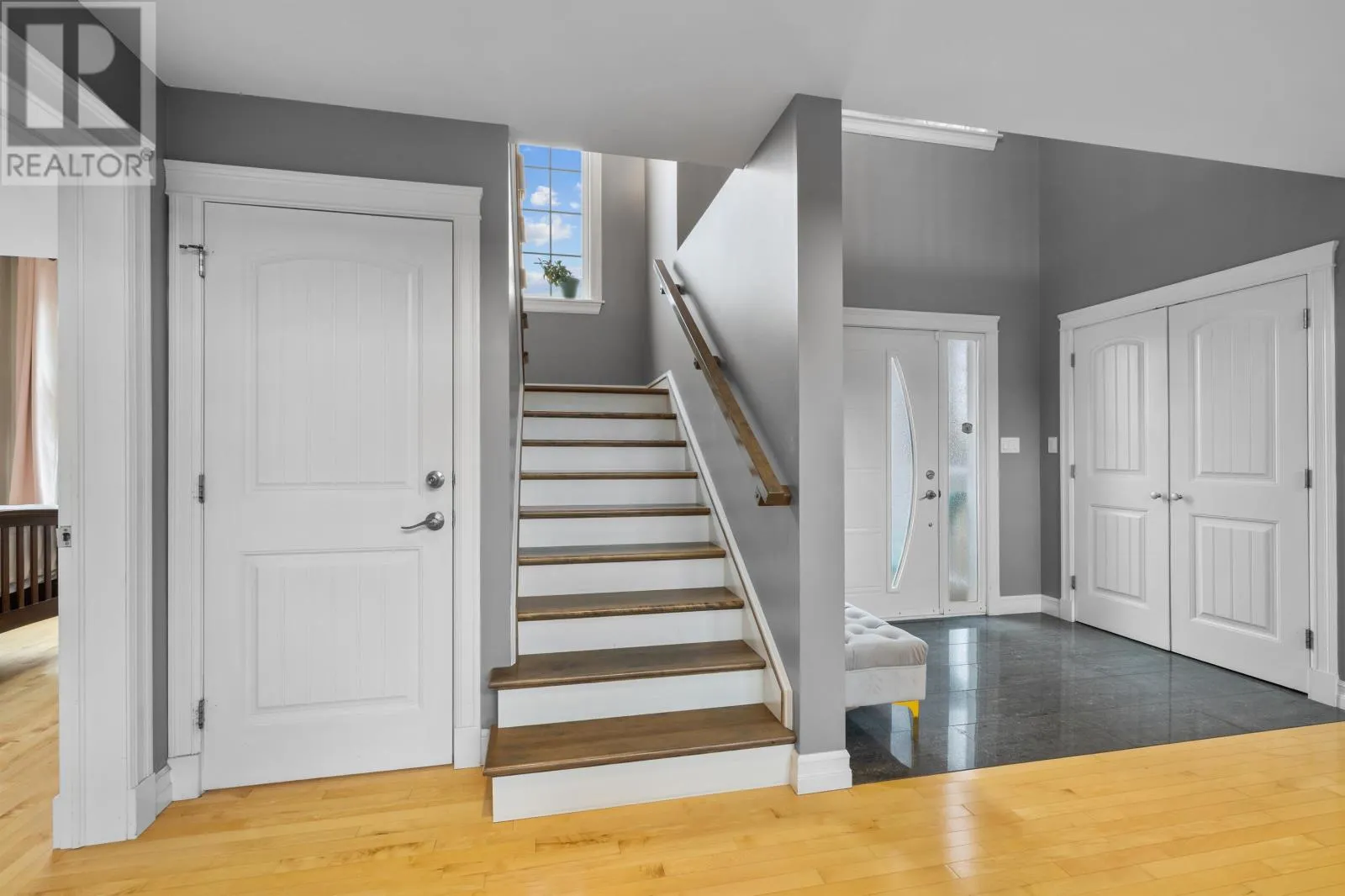 14 Fairfax Drive