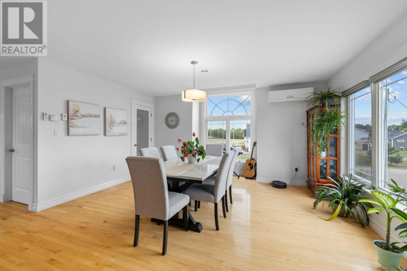 14 Fairfax Drive
