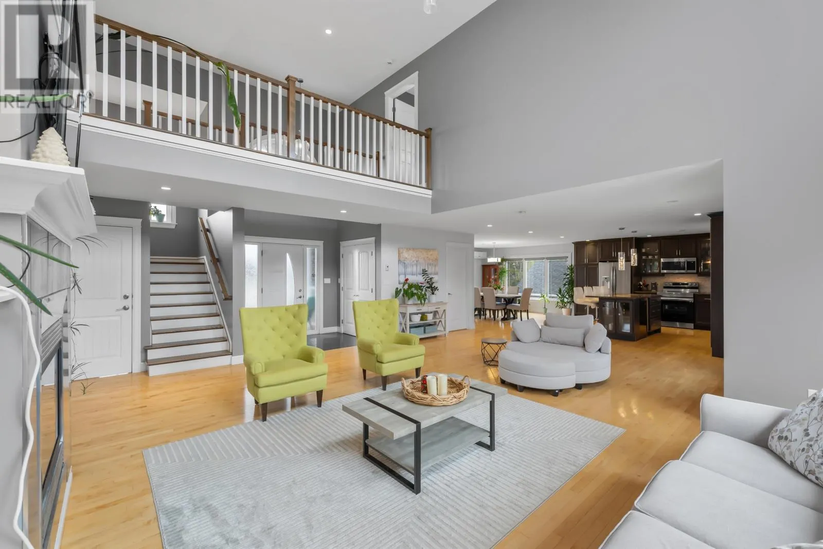 14 Fairfax Drive