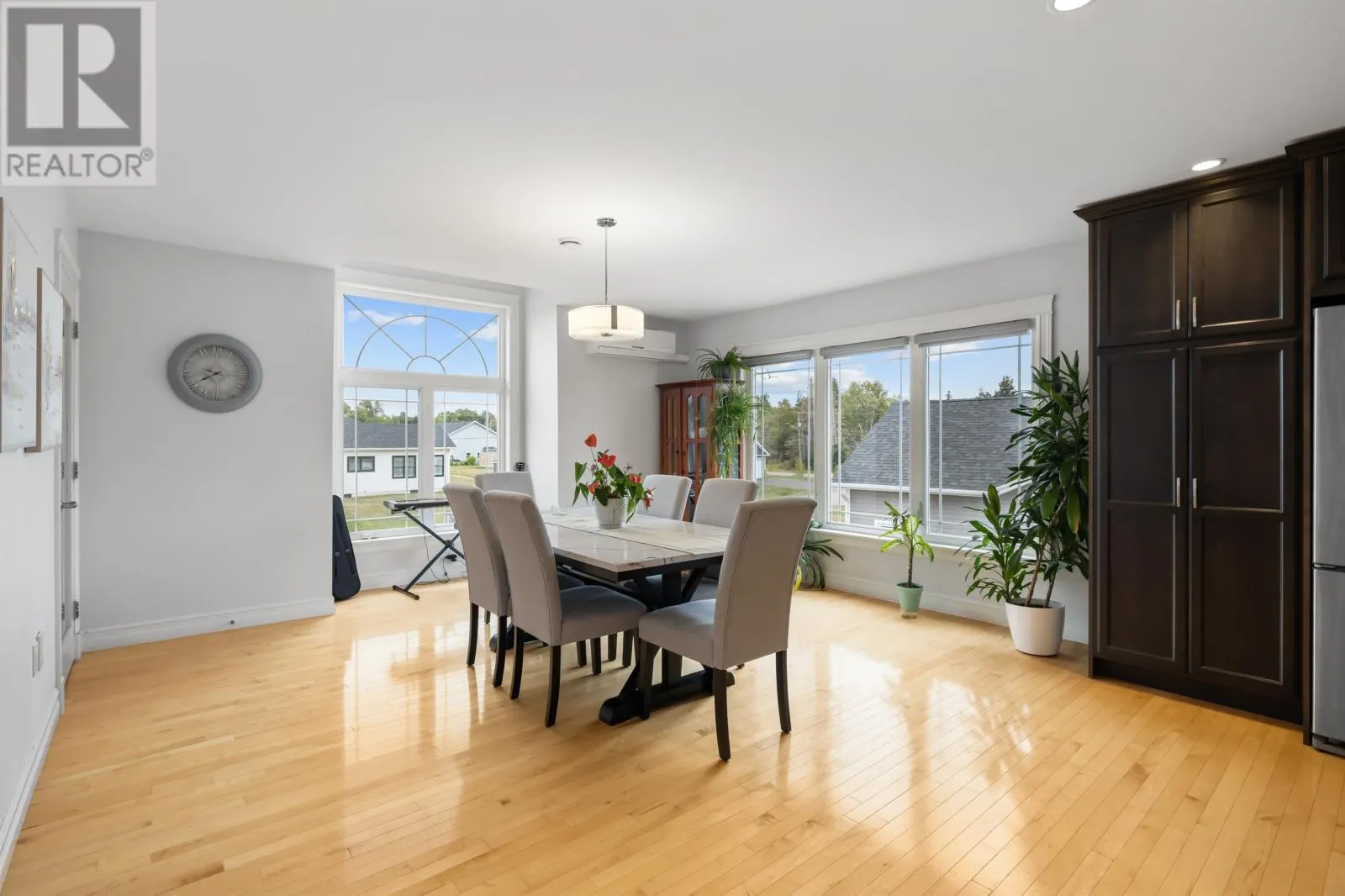 14 Fairfax Drive
