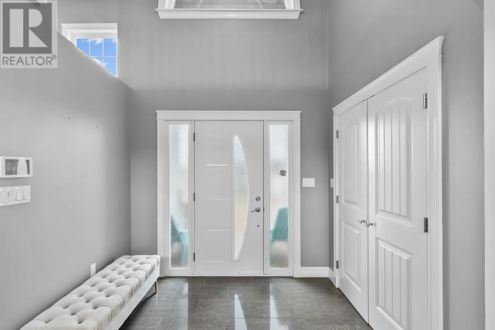 14 Fairfax Drive