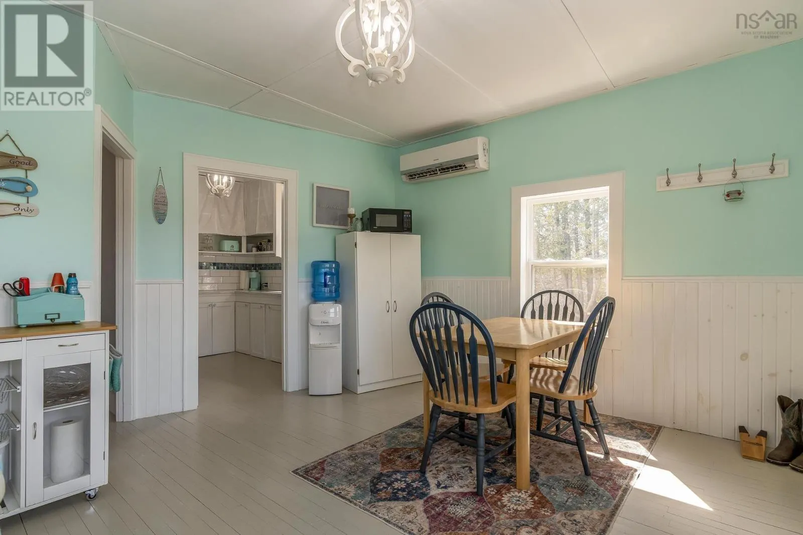148 Blue Sea Road