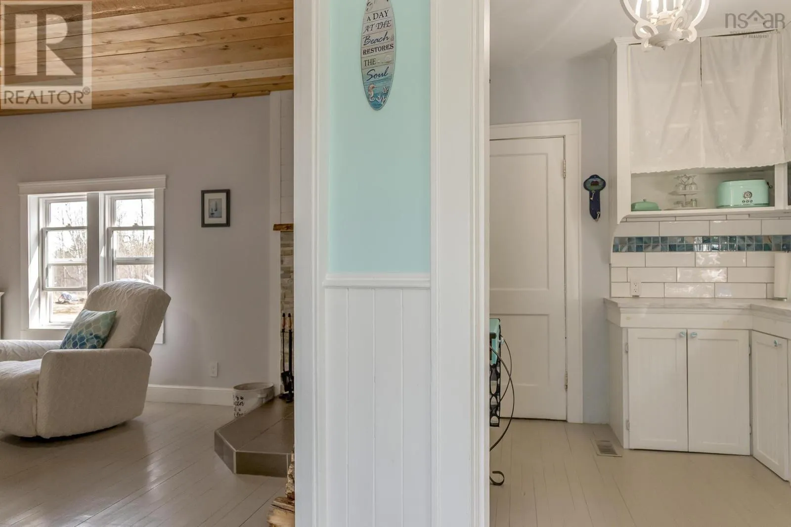 148 Blue Sea Road