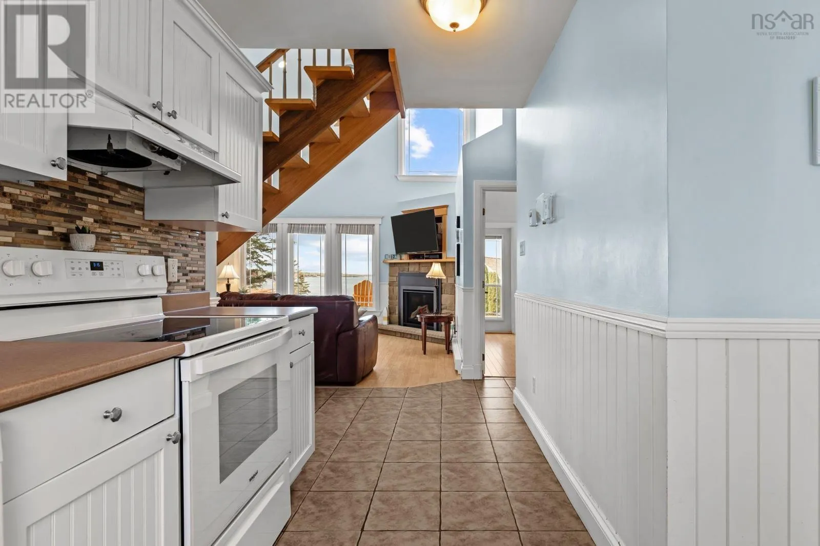 82 Cambra Lane