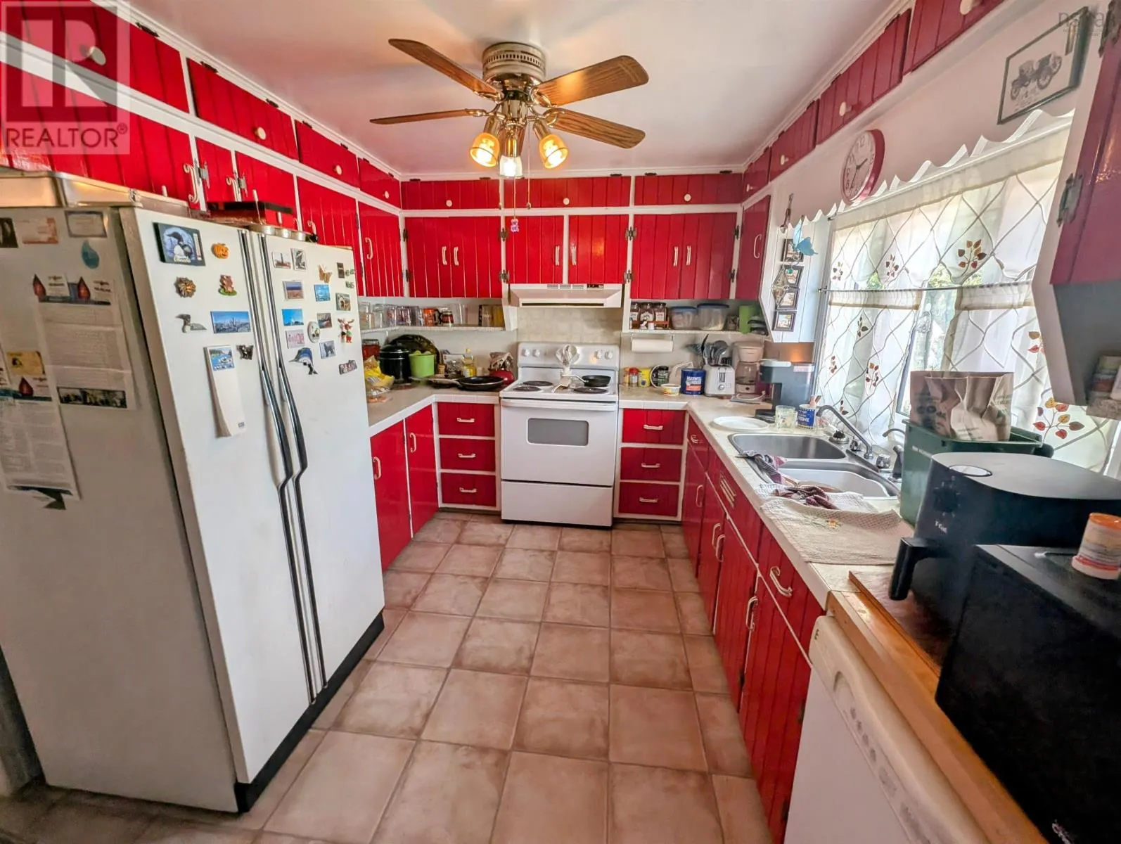 38 Dorothy Drive