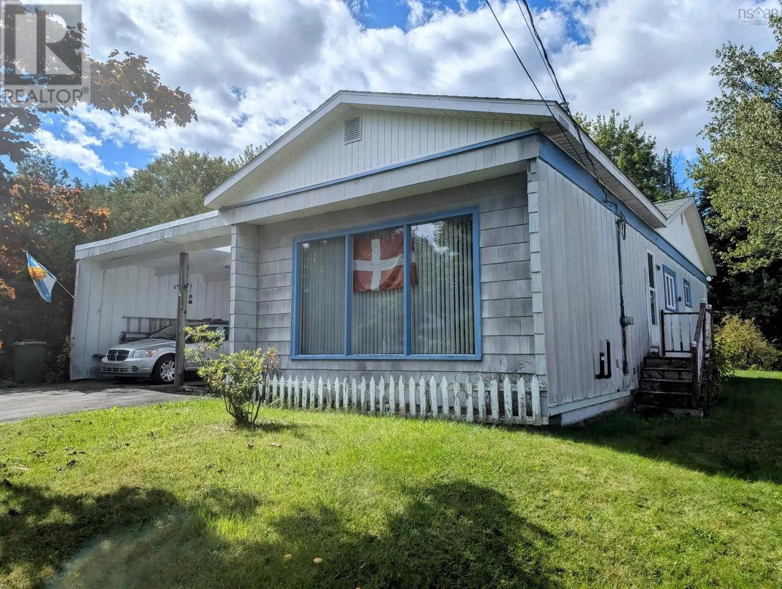 38 Dorothy Drive