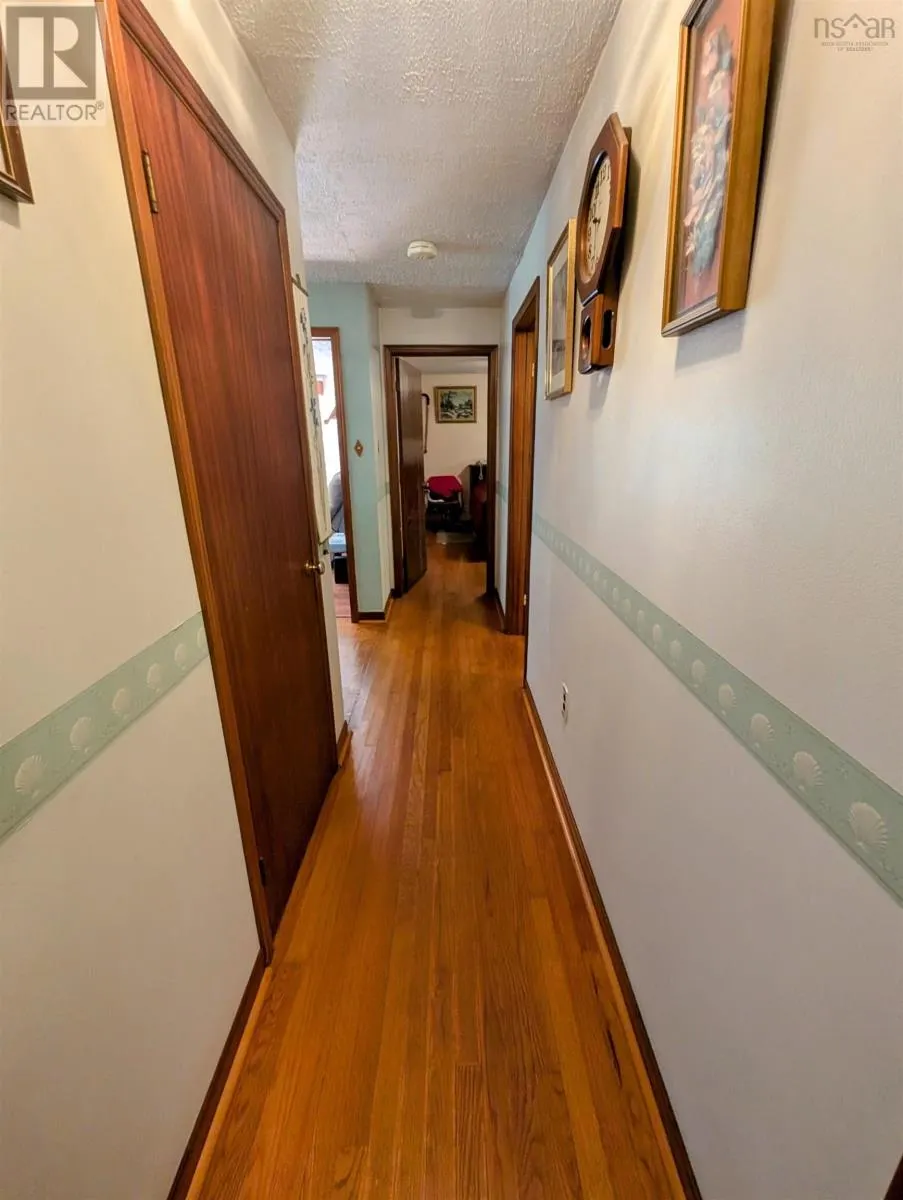 38 Dorothy Drive