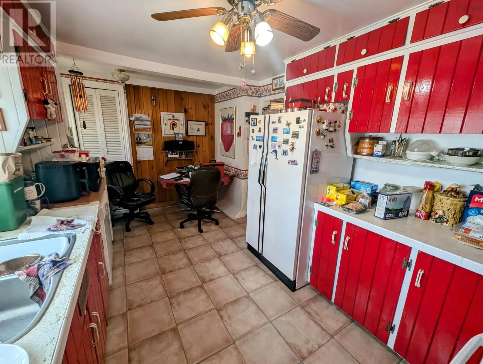 38 Dorothy Drive