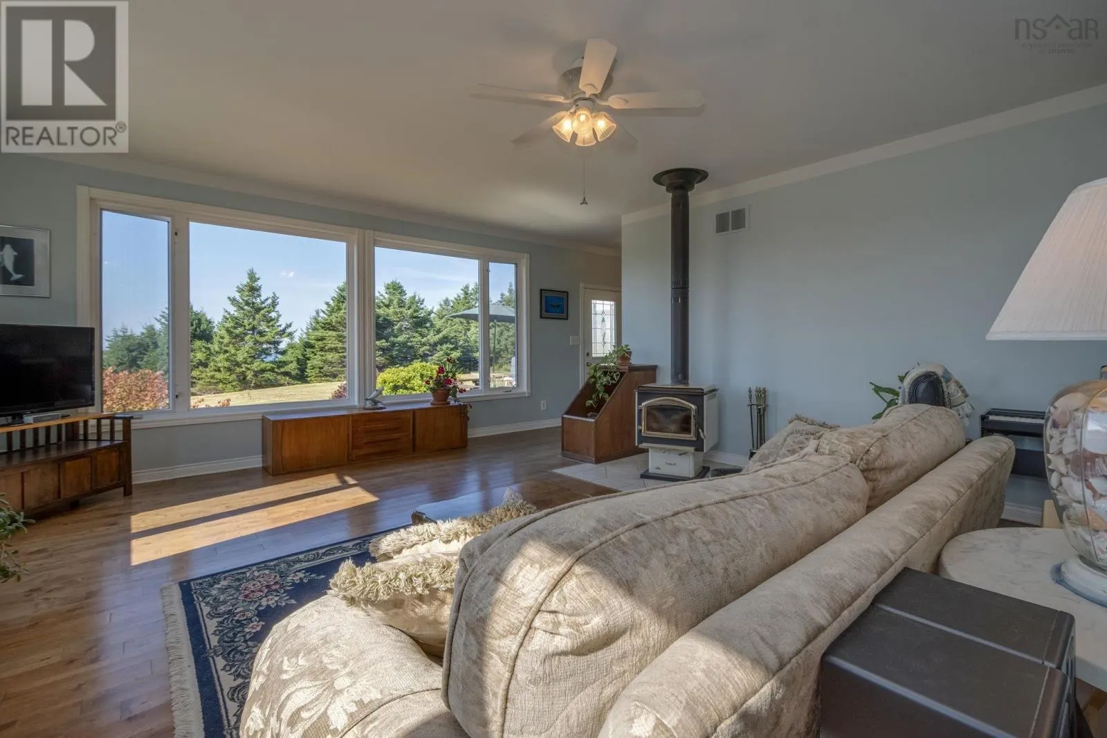 22-1 Ostrea Lake Road