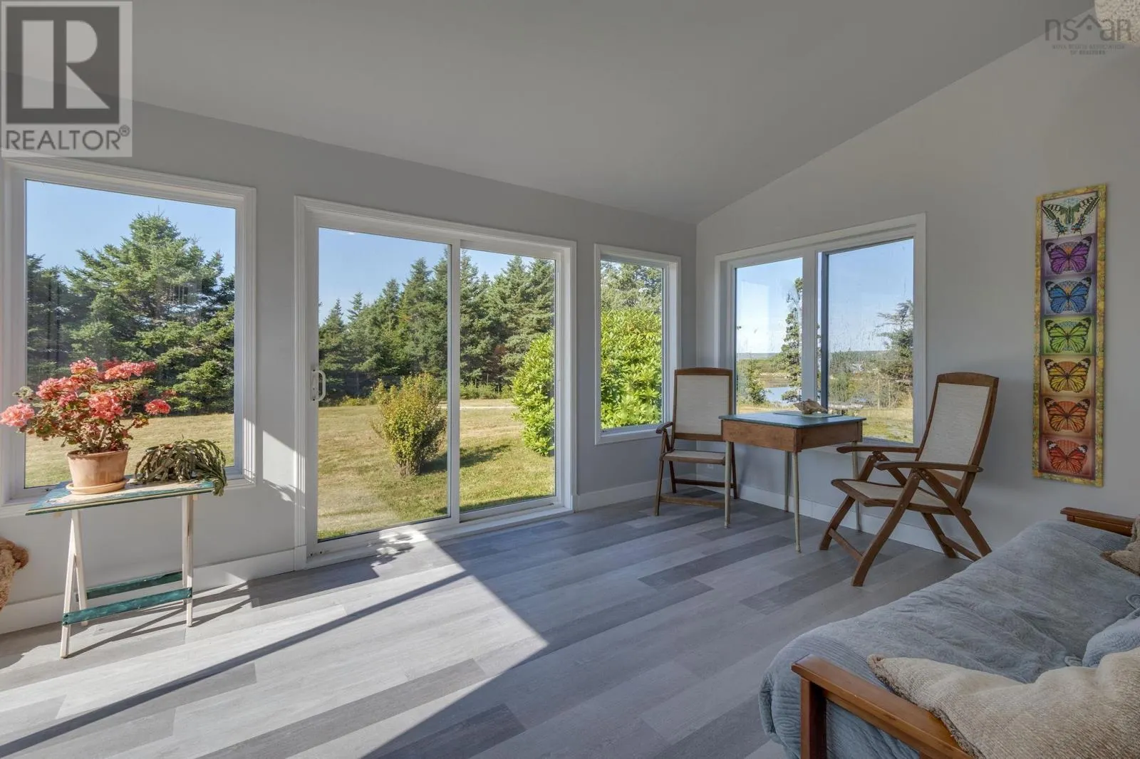 22-1 Ostrea Lake Road
