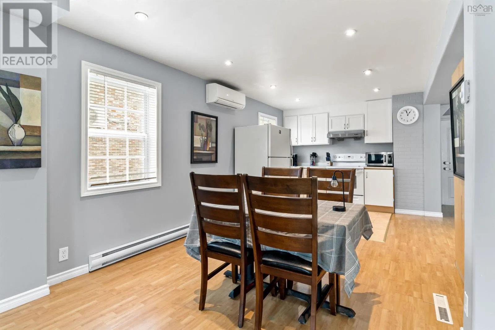 1596 St. Margaret's Bay Road