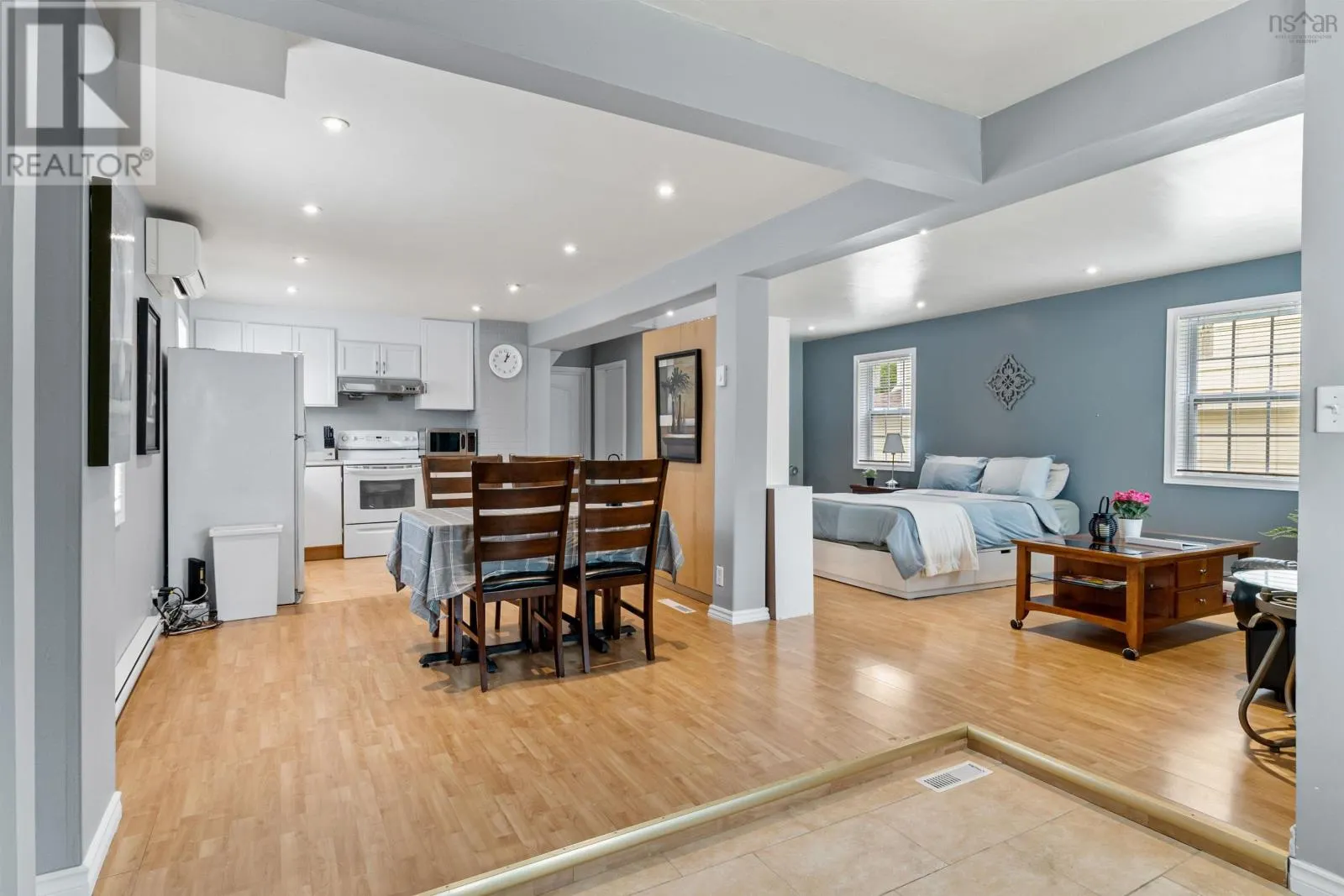 1596 St. Margaret's Bay Road