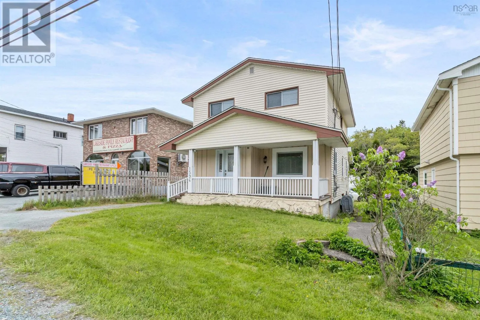 1596 St. Margaret's Bay Road