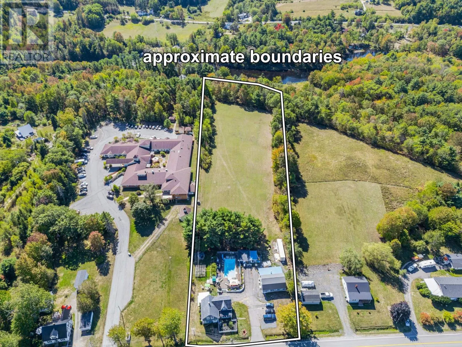 4935 & 4935 Unit B Highway 10
