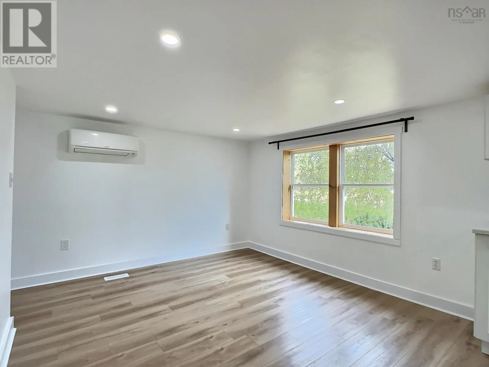 21 Parker Road