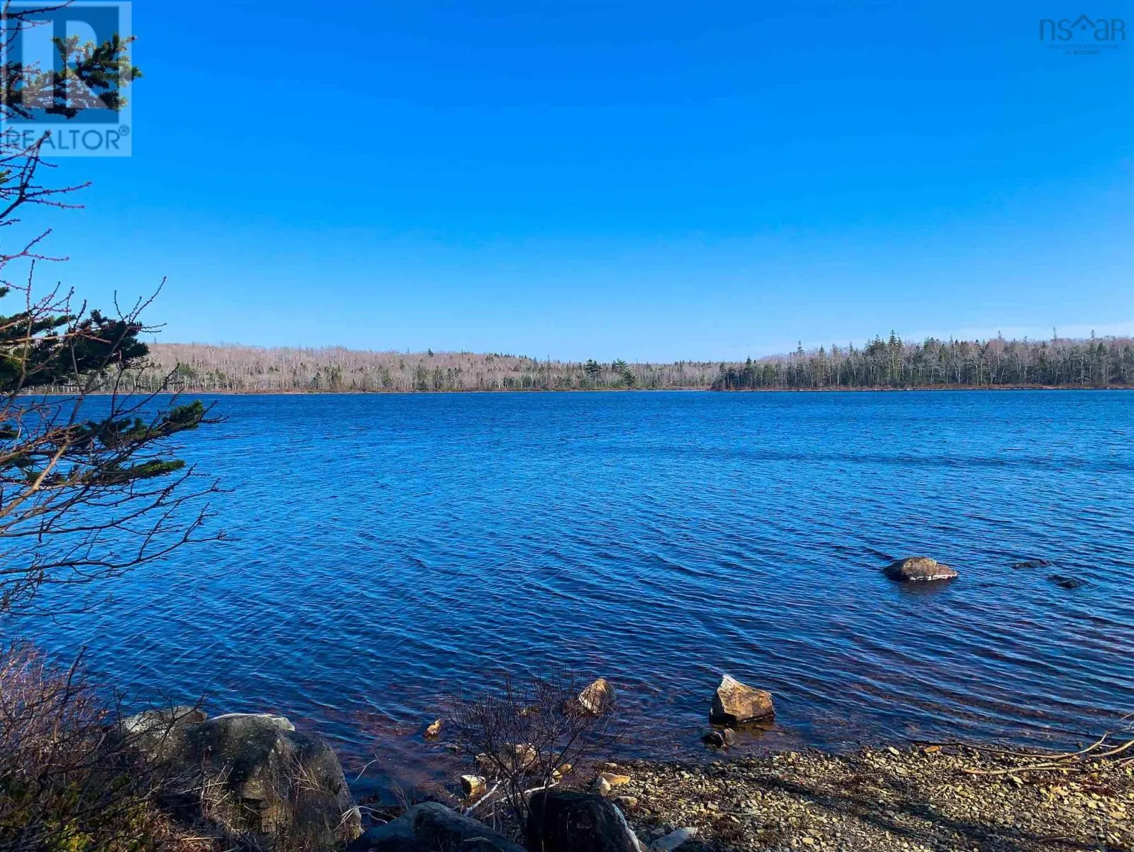 Lot Lake Edward