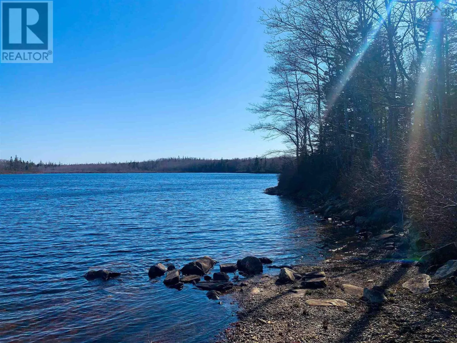 Lot Lake Edward
