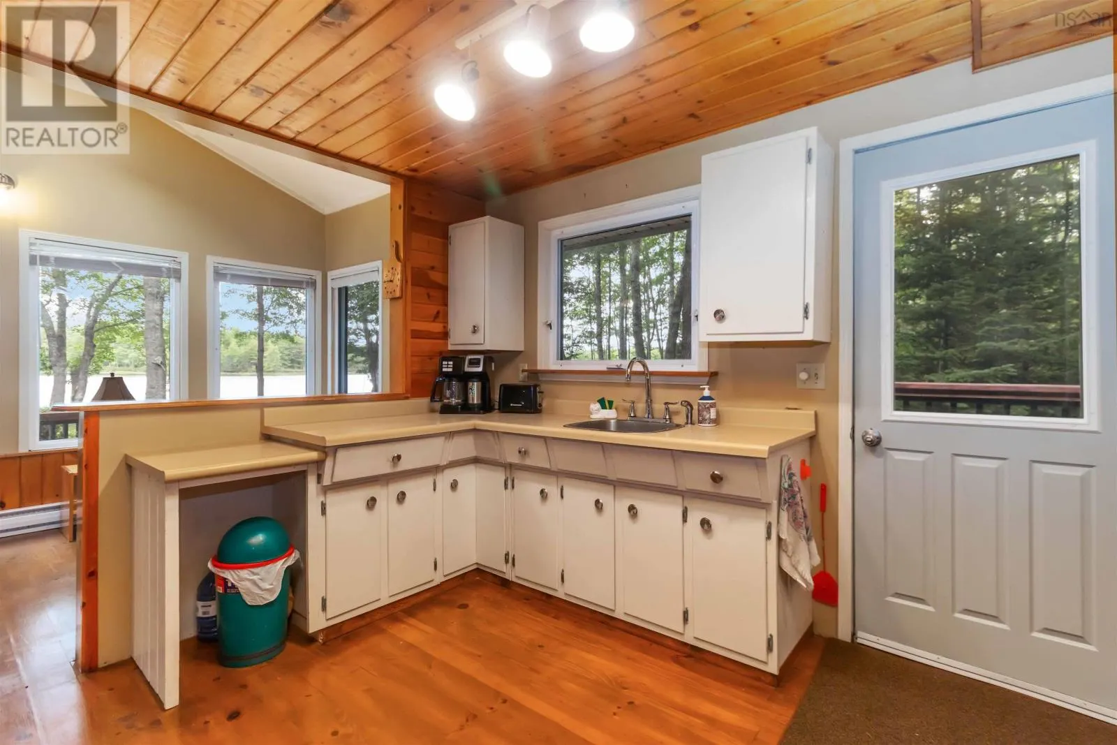 11 Lakeview Circle Extension