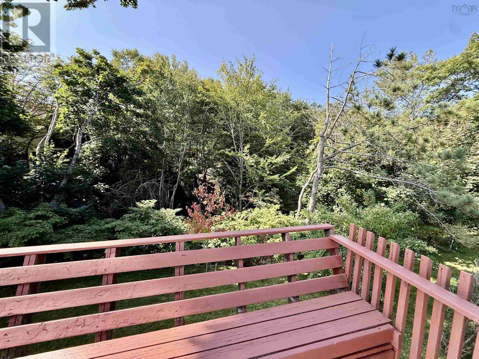 2 Laurentian Drive