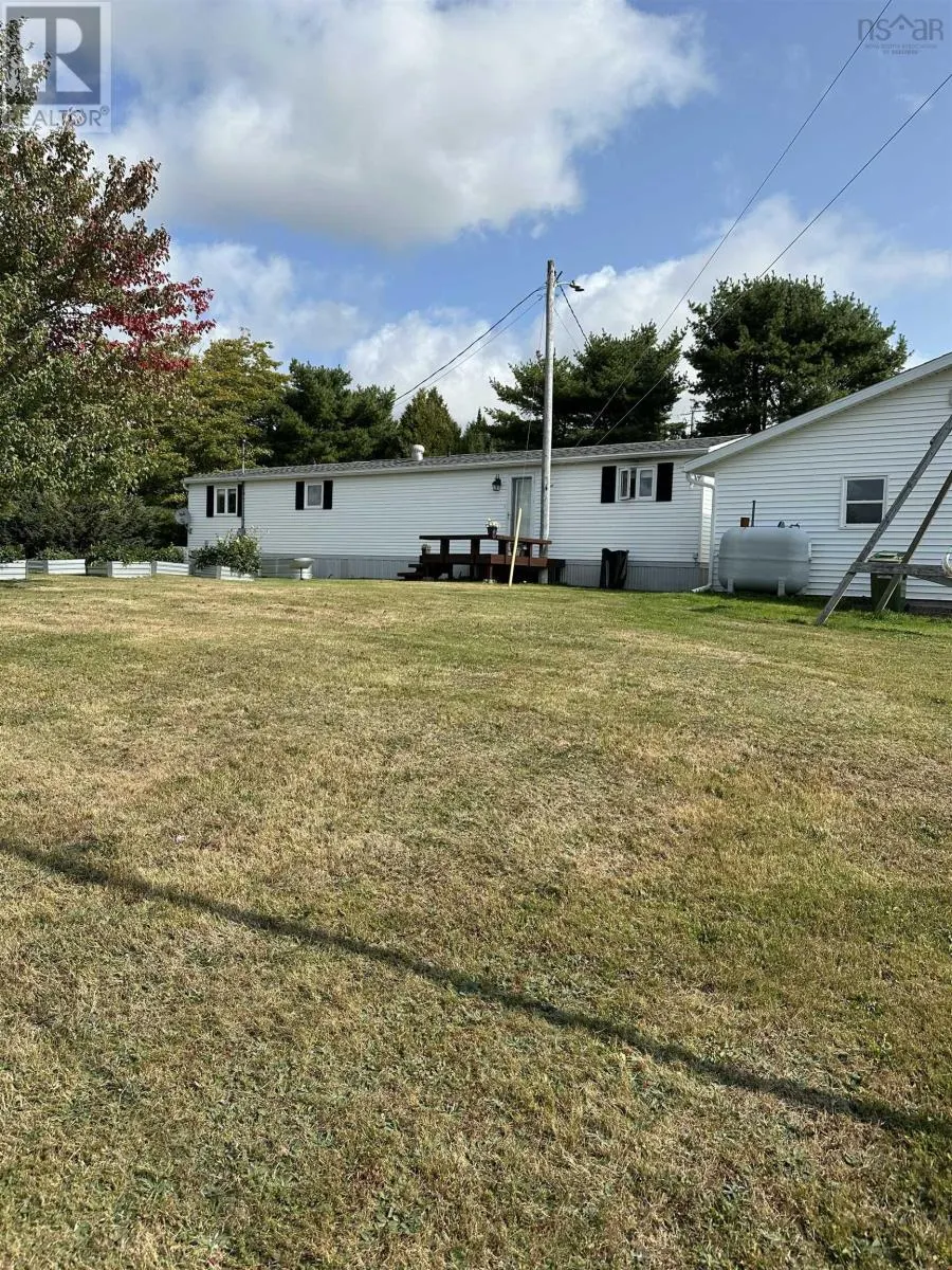 1341 Laggan Road