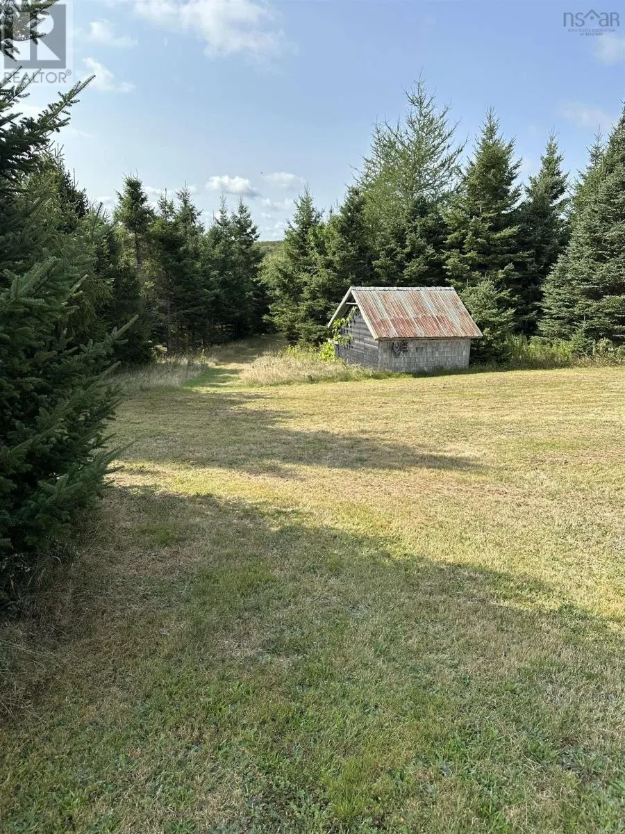 1341 Laggan Road