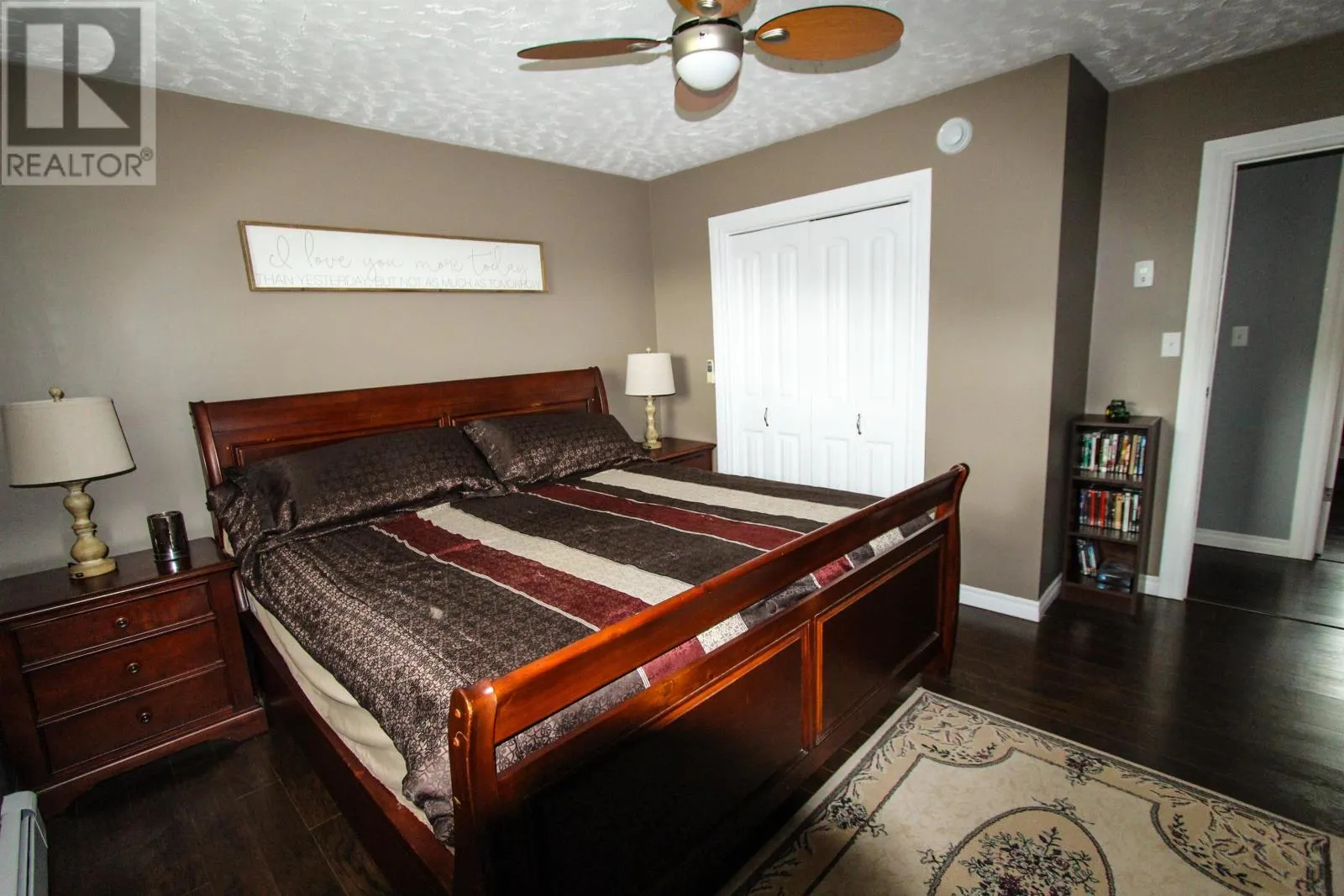 271 Fernwood Road