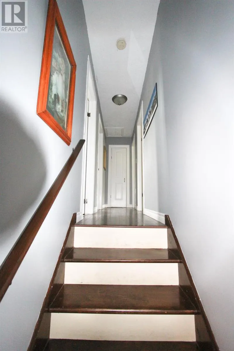 271 Fernwood Road