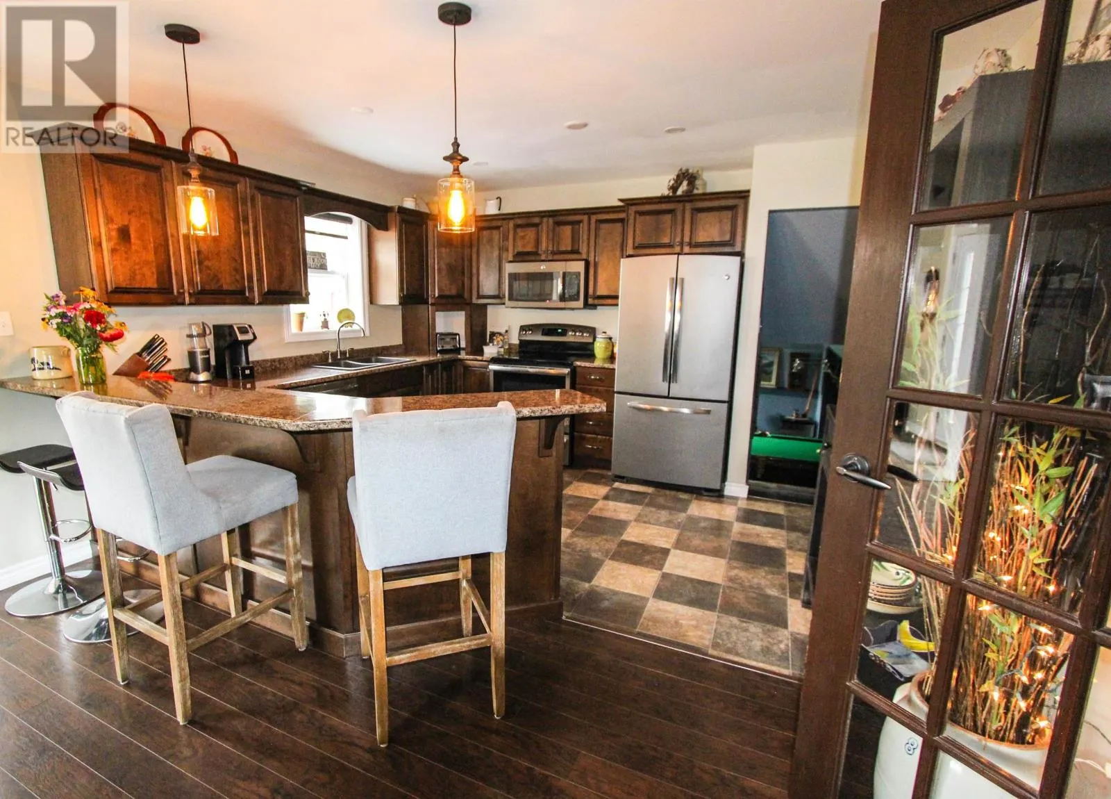 271 Fernwood Road