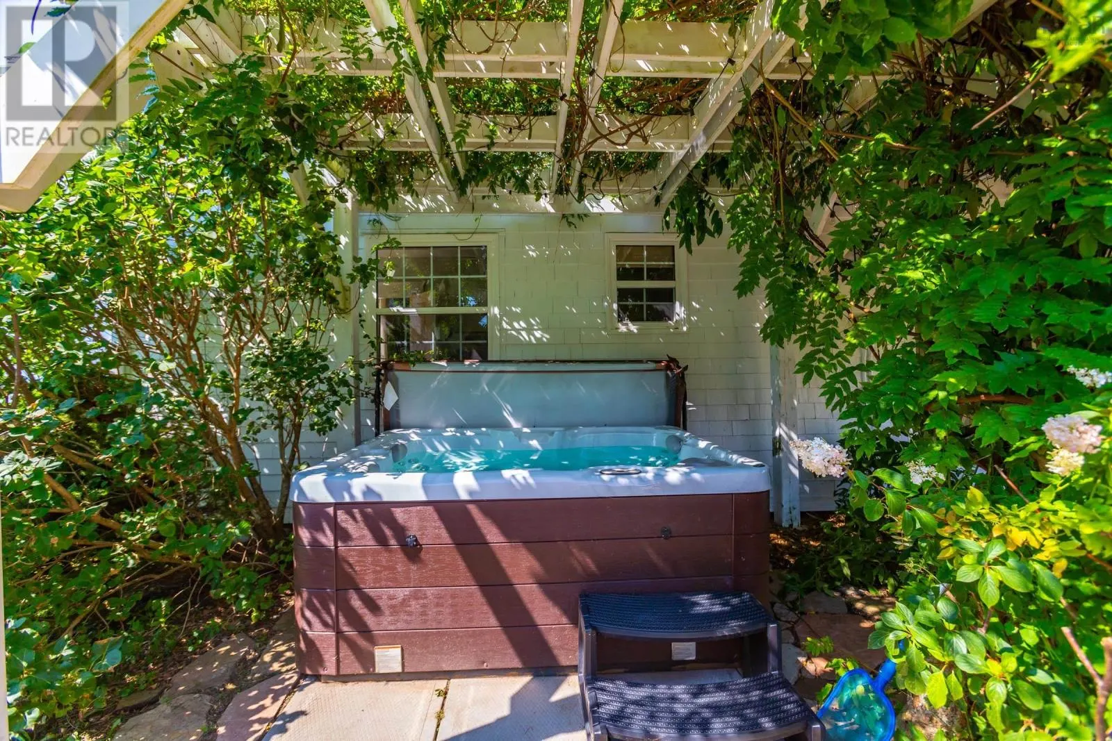9262 St Croix Cove Road