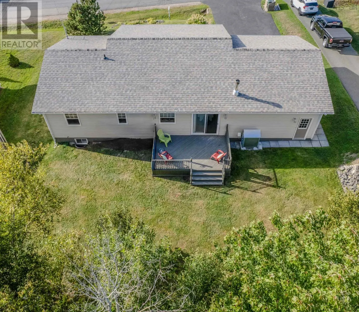 63 Mae Avenue