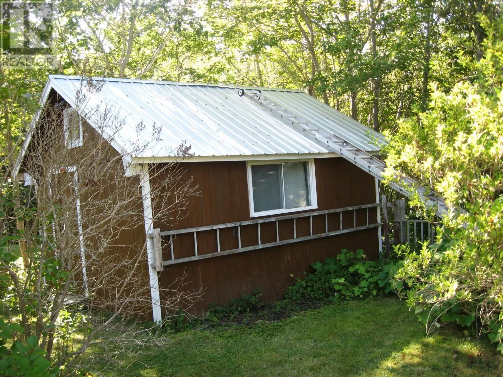 22 M Smith Road