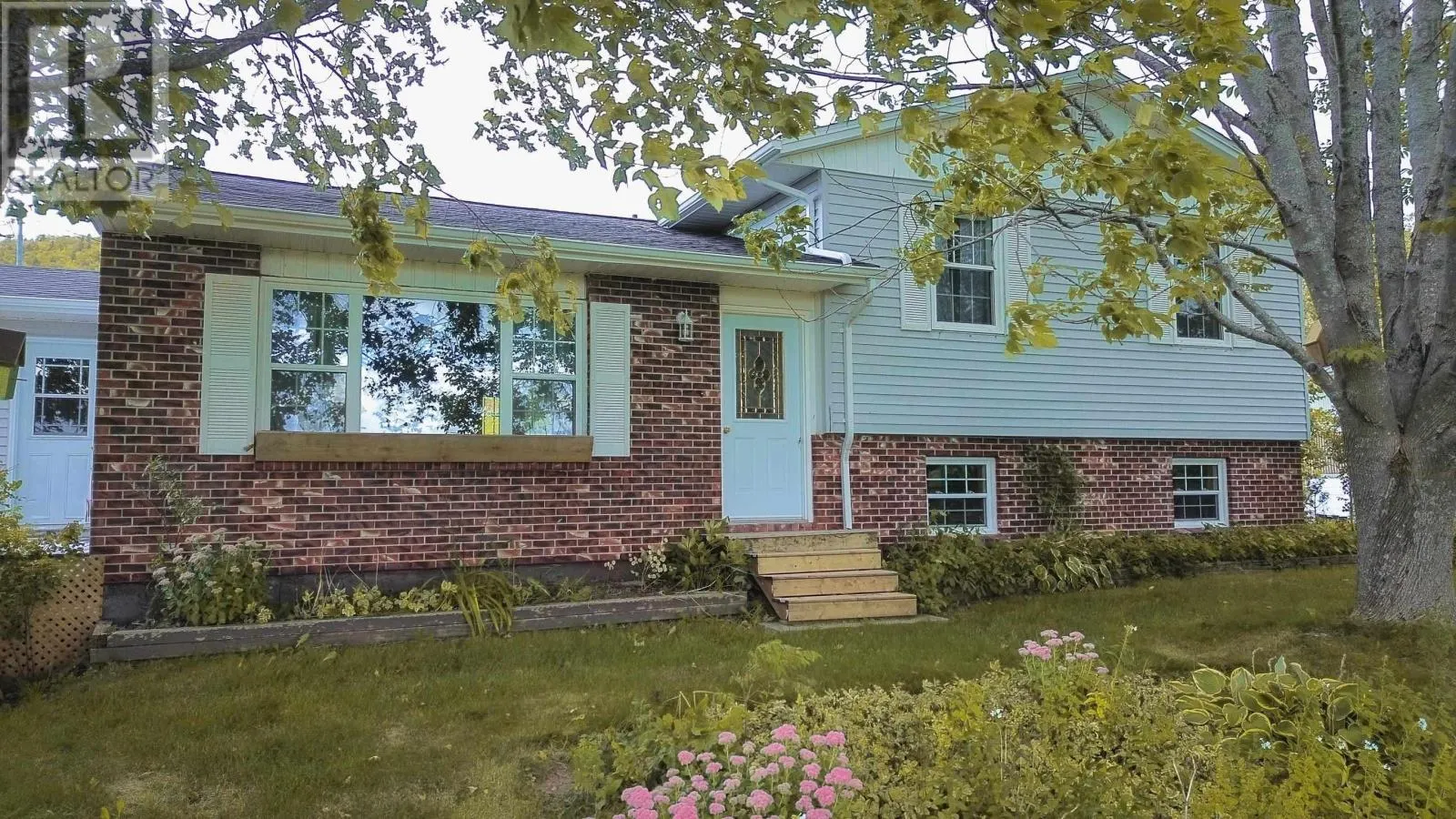 26 Cameron Hill Lane