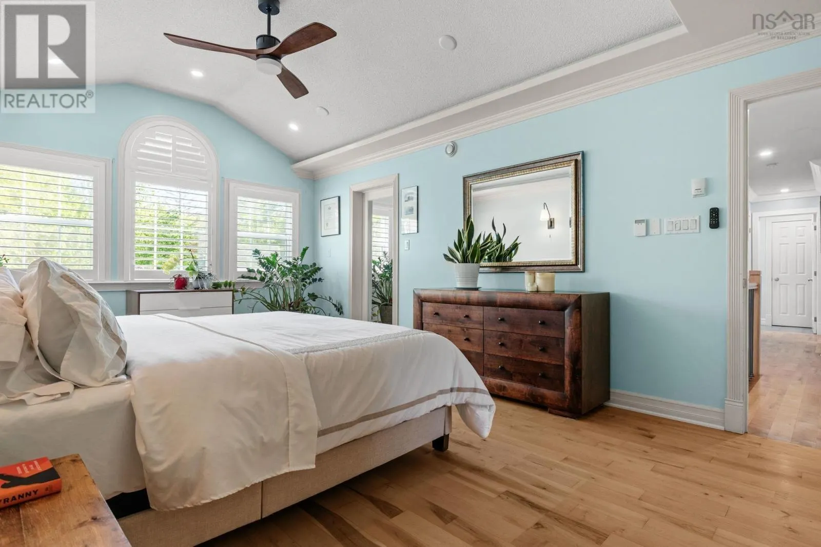 247 Skye Crescent