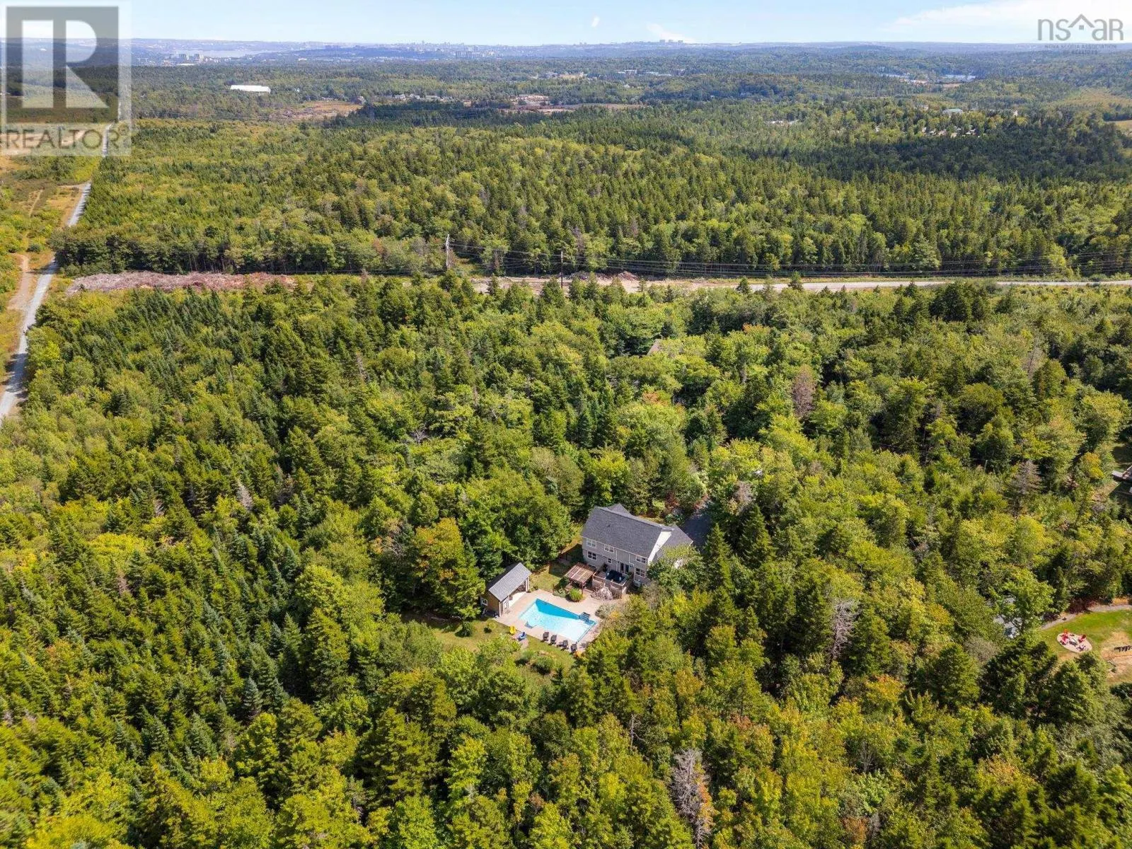 247 Skye Crescent