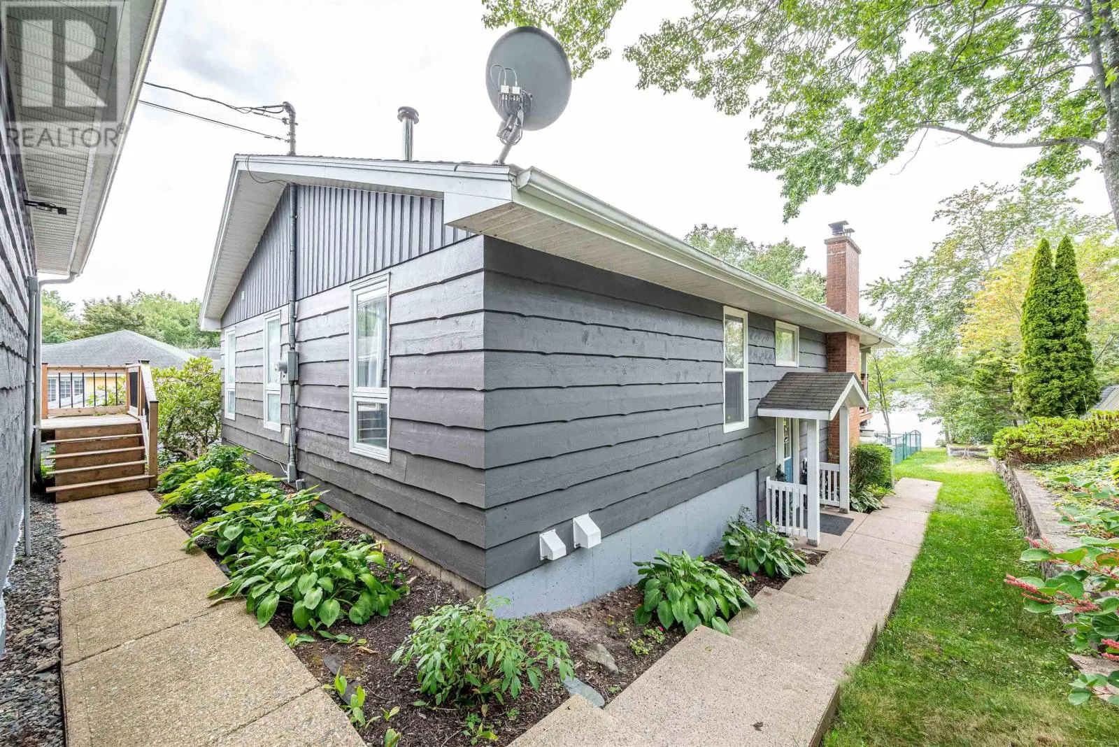 22 Lochburn Lane