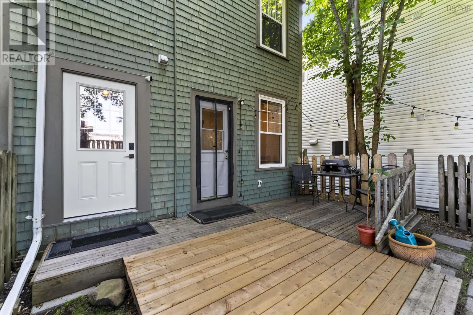 2446 John Street